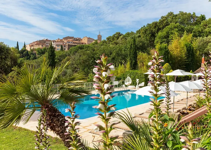 Hotel pres du College: Hostellerie Le Baou